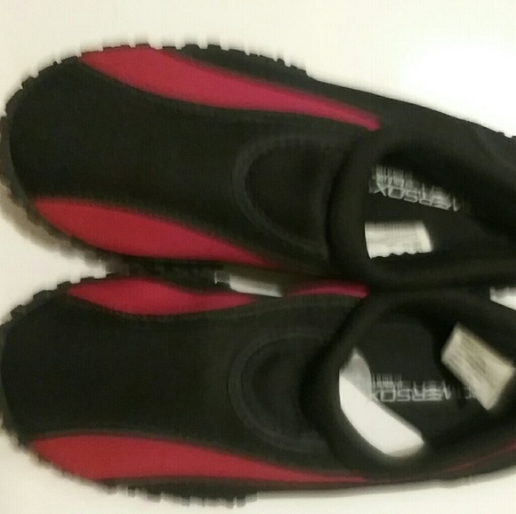 water shoes size 1